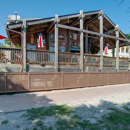 الشقق الفندقية هيلتون رئيس جزيرةفي  The Rustic Anchor المظهر الخارجي الصورة